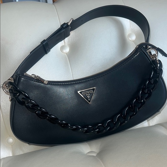 Guess Black Shoulder Bag with Chain Detail - Picture 1 of 5